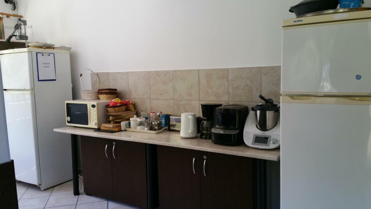 Rosenville Rîşnov Luaran gambar
