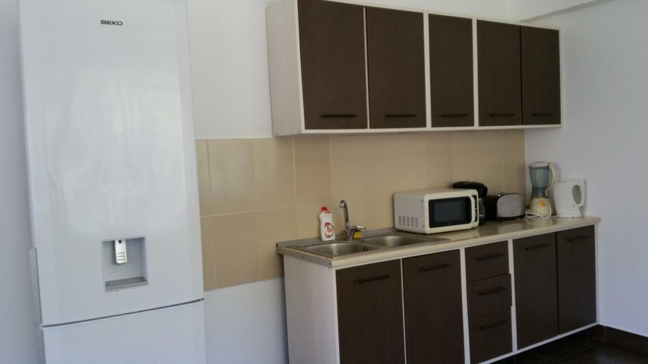 Rosenville Rîşnov Luaran gambar