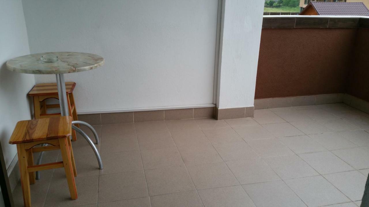 Rosenville Rîşnov Luaran gambar